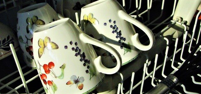 dishwasher with mugs